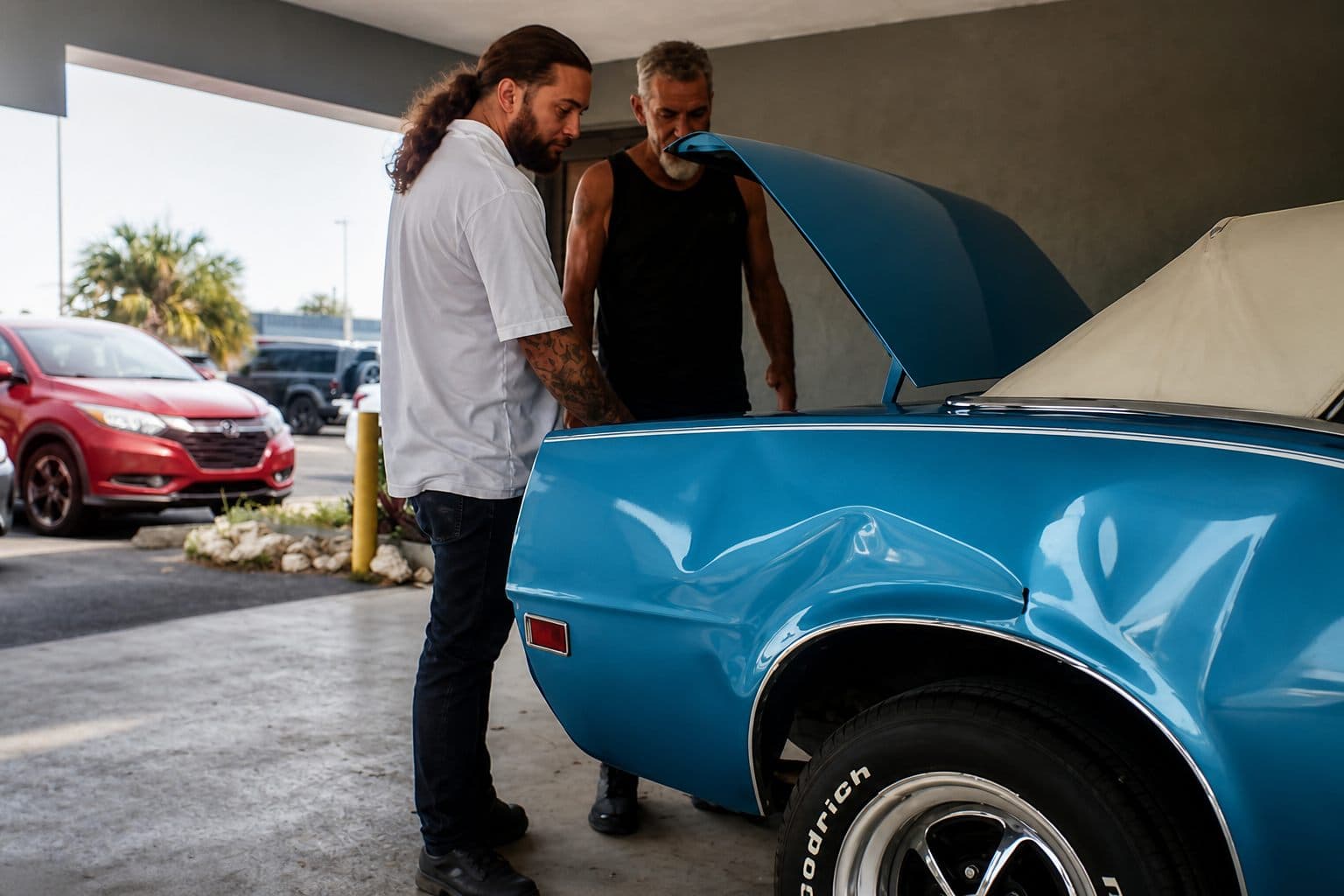 Collision Body Shops Speedeezz Auto Finish fender bender and minor collision repair in Fort Myers